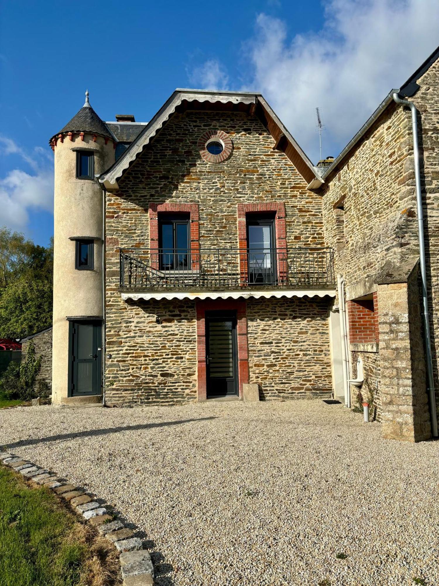 Gite De La Petite Tour Pontorson Buitenkant foto